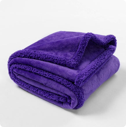 Thick Sherpa Flannel Pet Blanket (photo 12)
