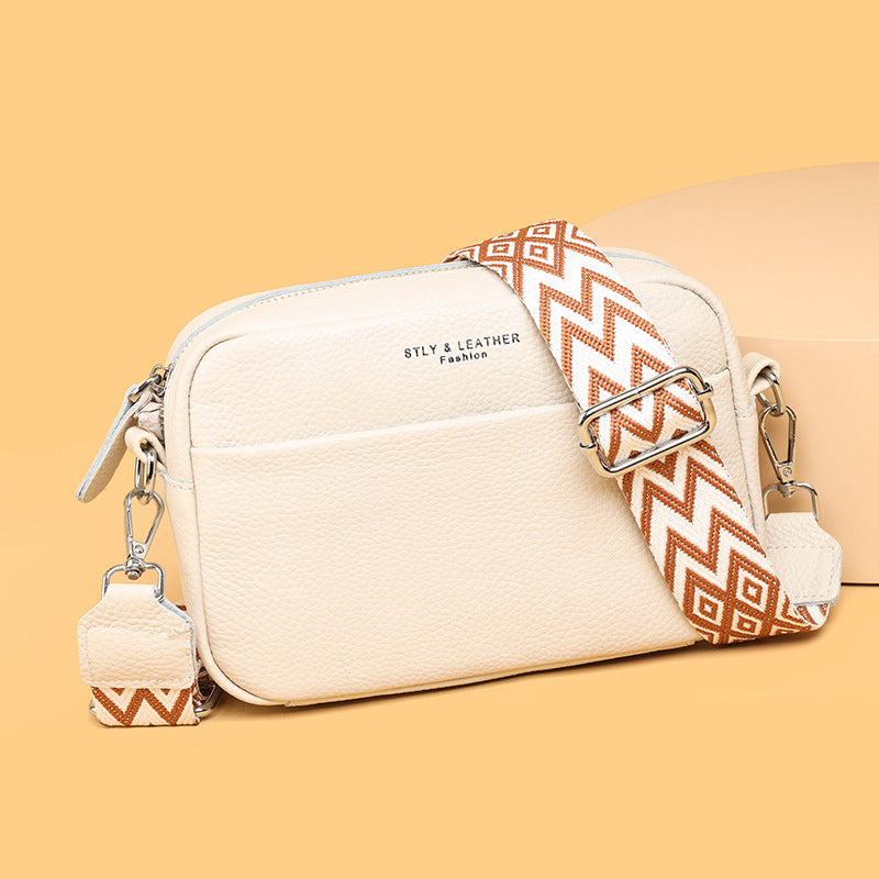 Embroidered Rhombus Crossbody Square Bag (photo 7)