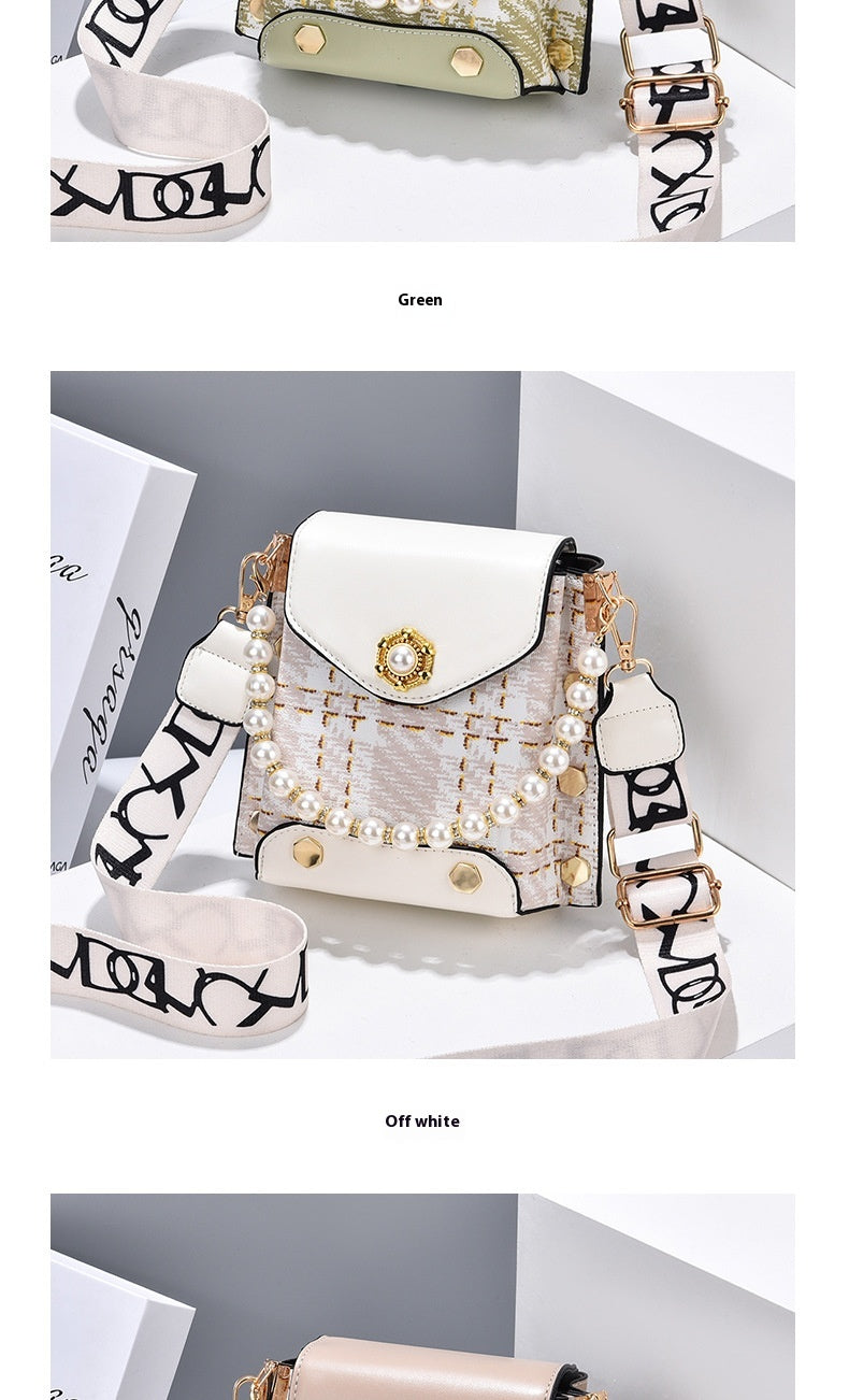 Mini Crossbody Phone Bag with Pearl Chain (photo 28)