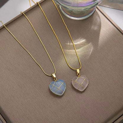 Heart Pendant Necklace with Opal-Look Stone (photo 3)