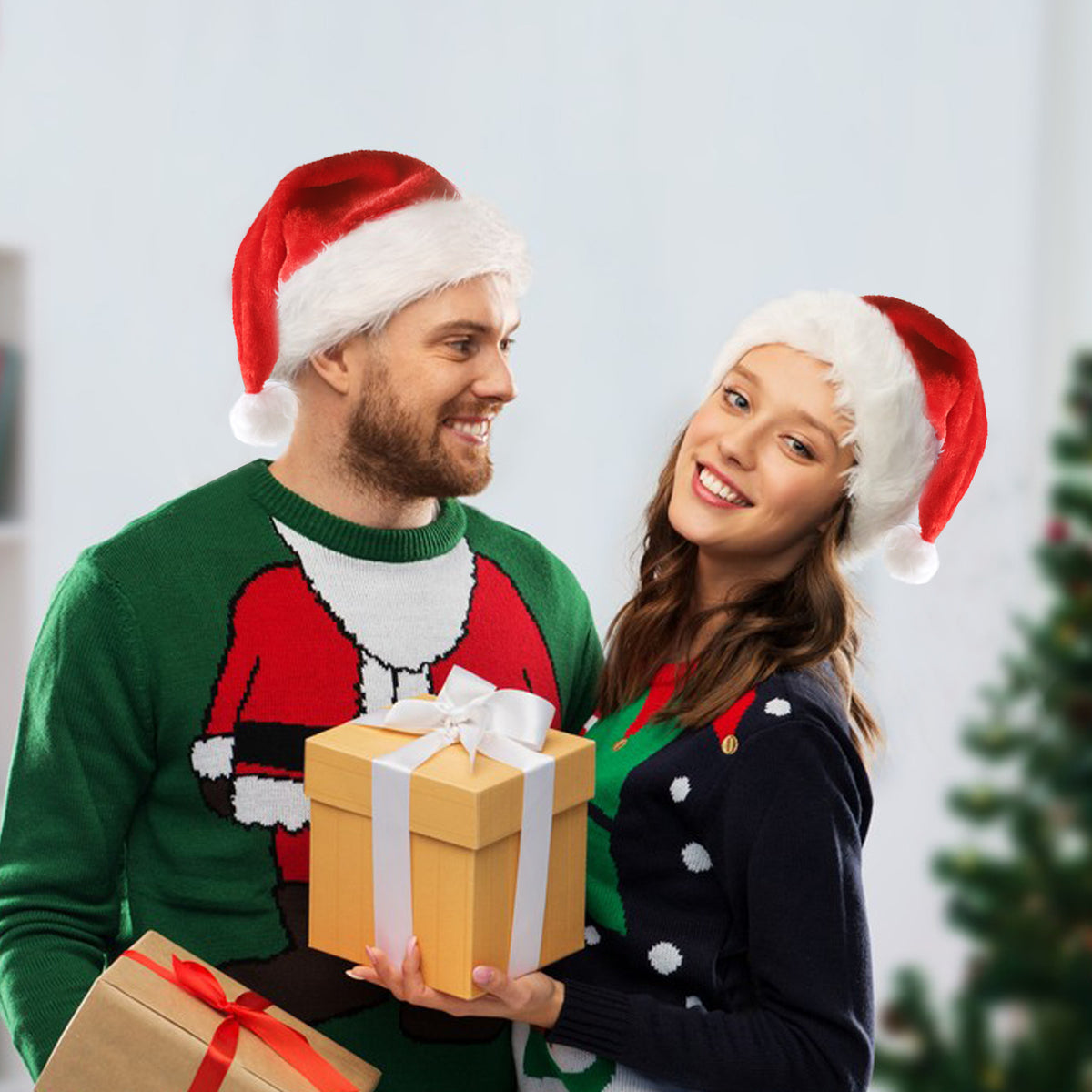 LED Light-Up Plush Santa Hat (photo 6)