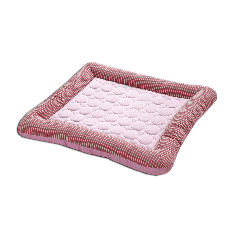 Ice Silk Pet Cooling Pad for Dogs and Cats (photo 8)