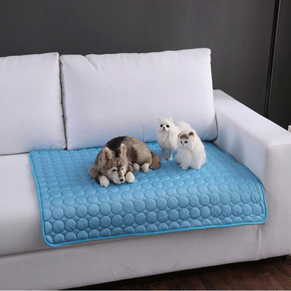 Cool-Touch Pet Mat with Mesh Back, XS to 2XL (photo 3)