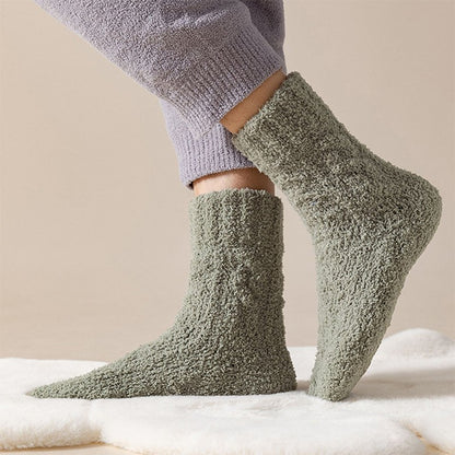Fuzzy Coral Fleece Socks (photo 4)