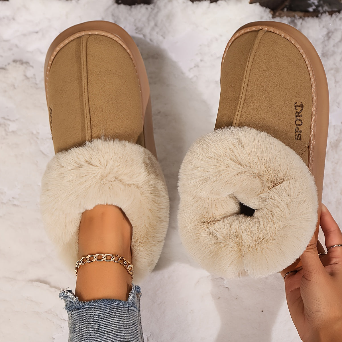 Women's Platform Plush Slippers with Faux Fur Lining (photo 3)