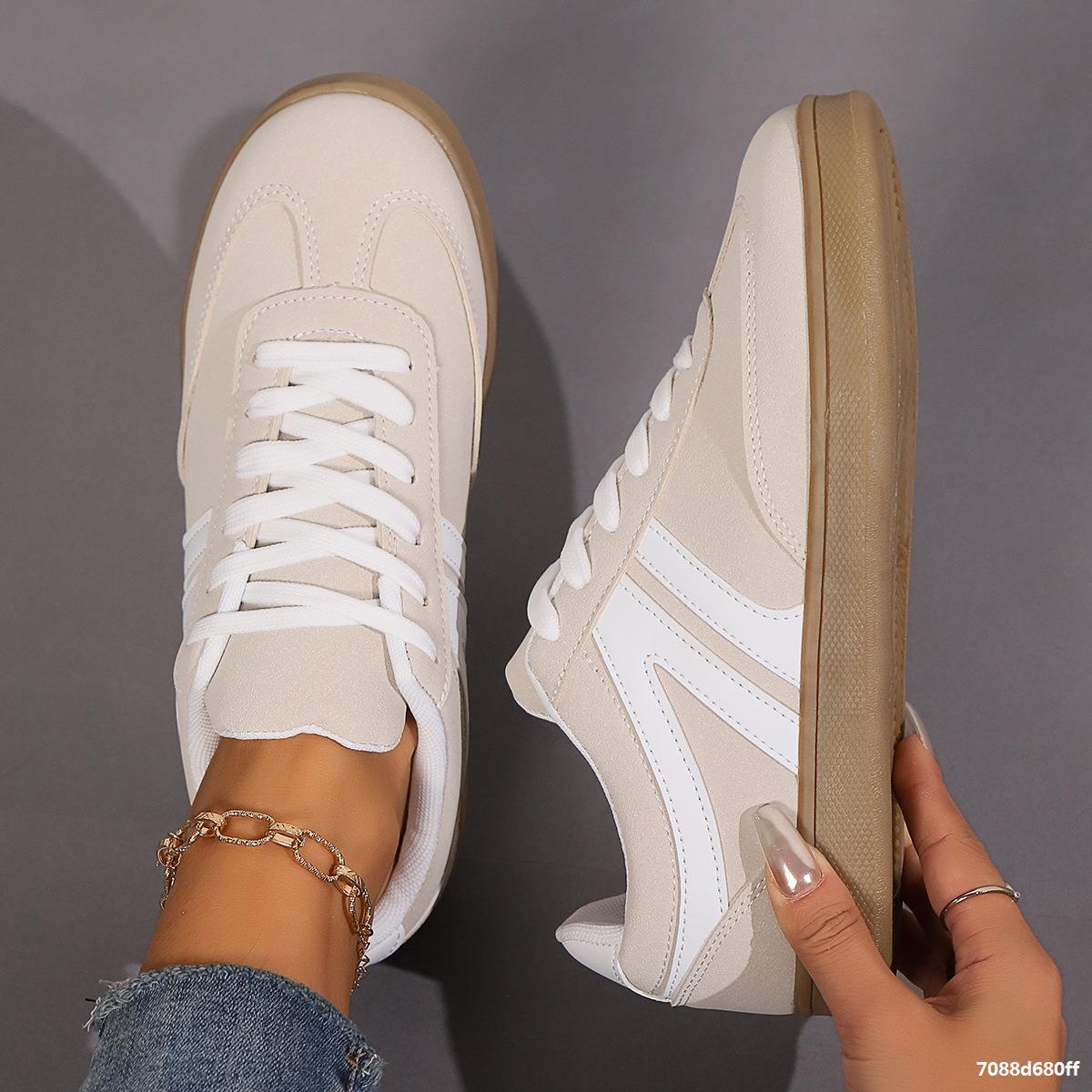 Women's Lace-Up Round-Toe Sporty Flats (photo 8)