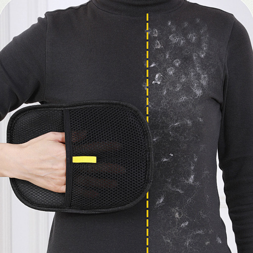 Pet Deshedding Grooming Glove (photo 4)