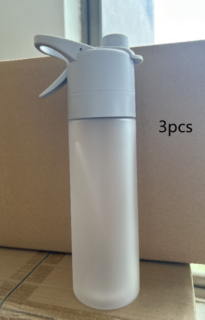 Spray Water Bottle with Carry Strap (photo 26)