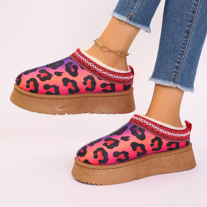 Women's Christmas Print Plush-Lined Slip-On Ankle Boots (photo 7)