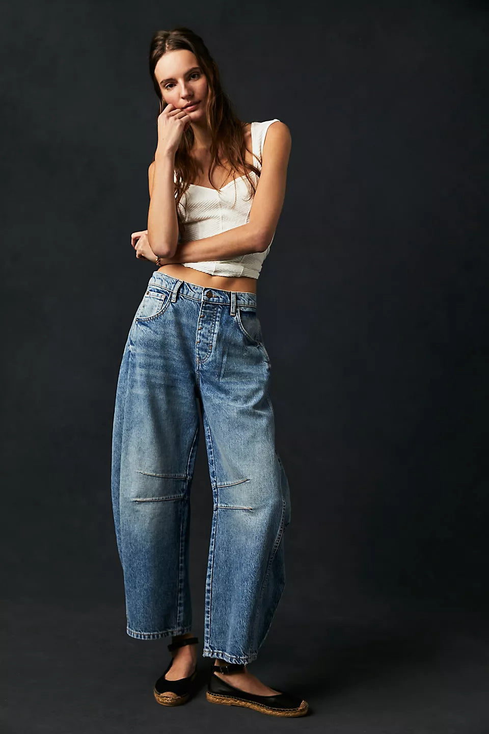 Women's Mid-Rise Wide-Leg Barrel Jeans (photo 10)