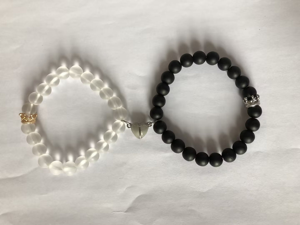 2-Piece Glow-in-the-Dark Crown Bead Couple Bracelets (photo 11)