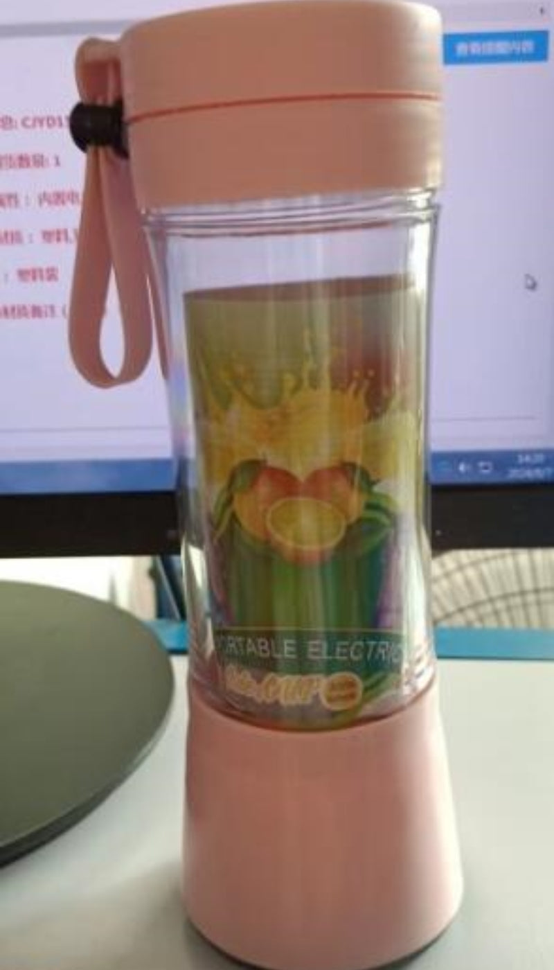 Portable USB Rechargeable Blender Cup (photo 19)