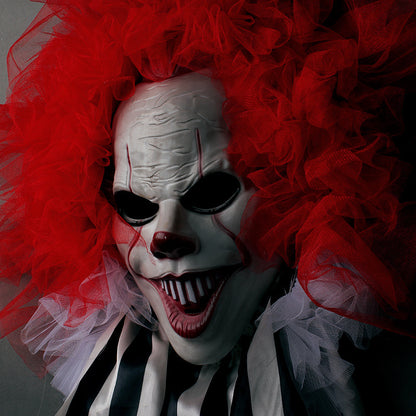 Halloween Horror Clown Door Wreath (photo 3)