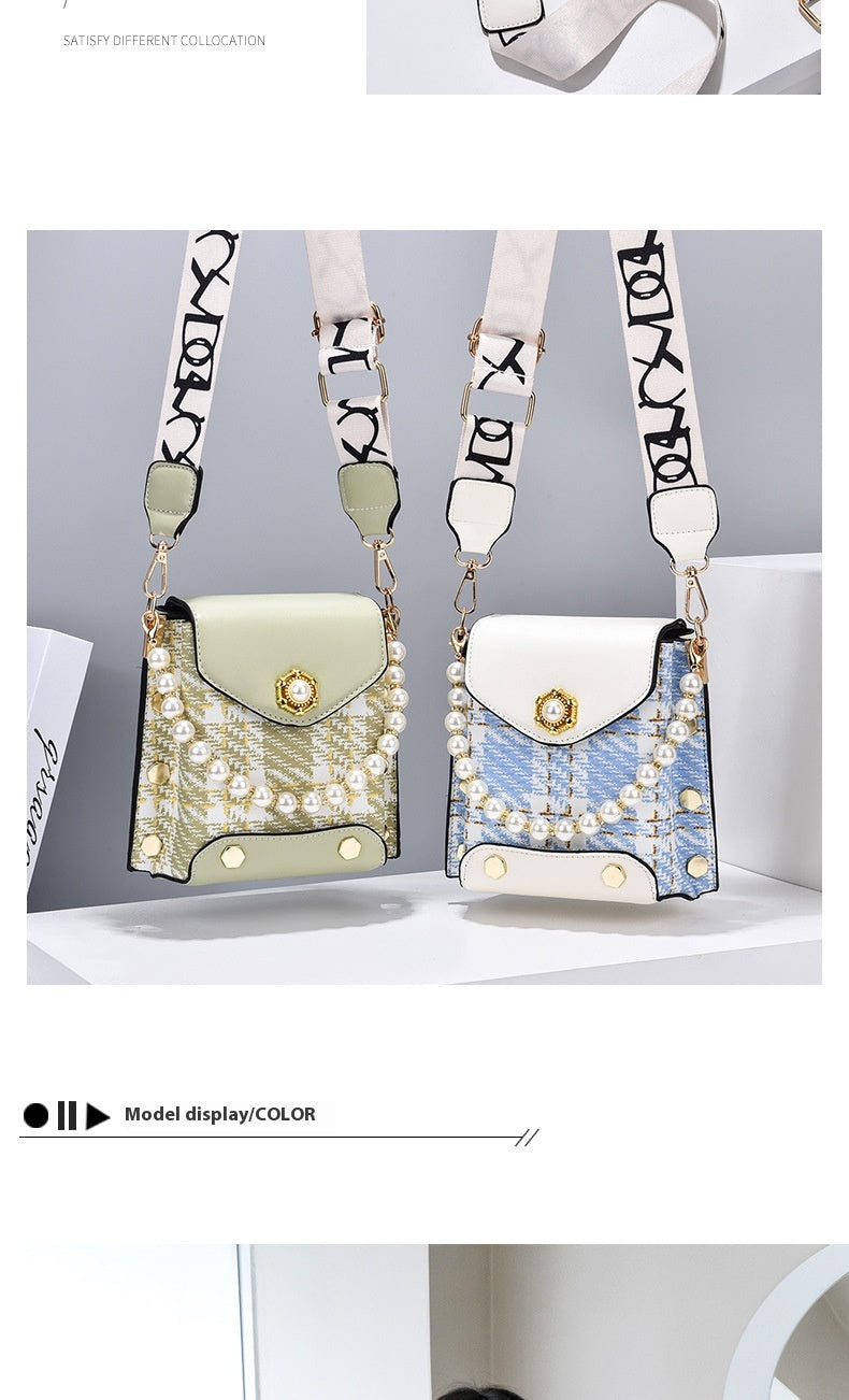 Mini Crossbody Phone Bag with Pearl Chain (photo 25)