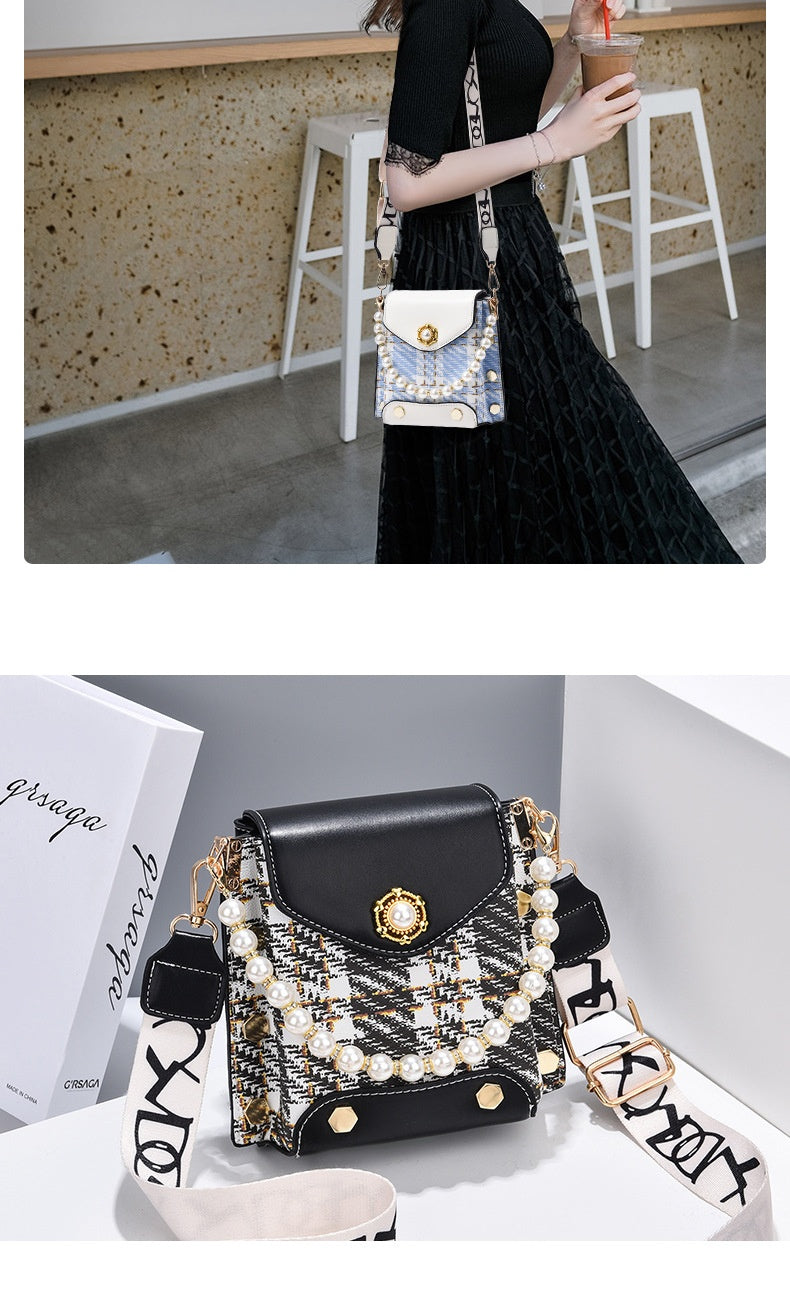Mini Crossbody Phone Bag with Pearl Chain (photo 21)