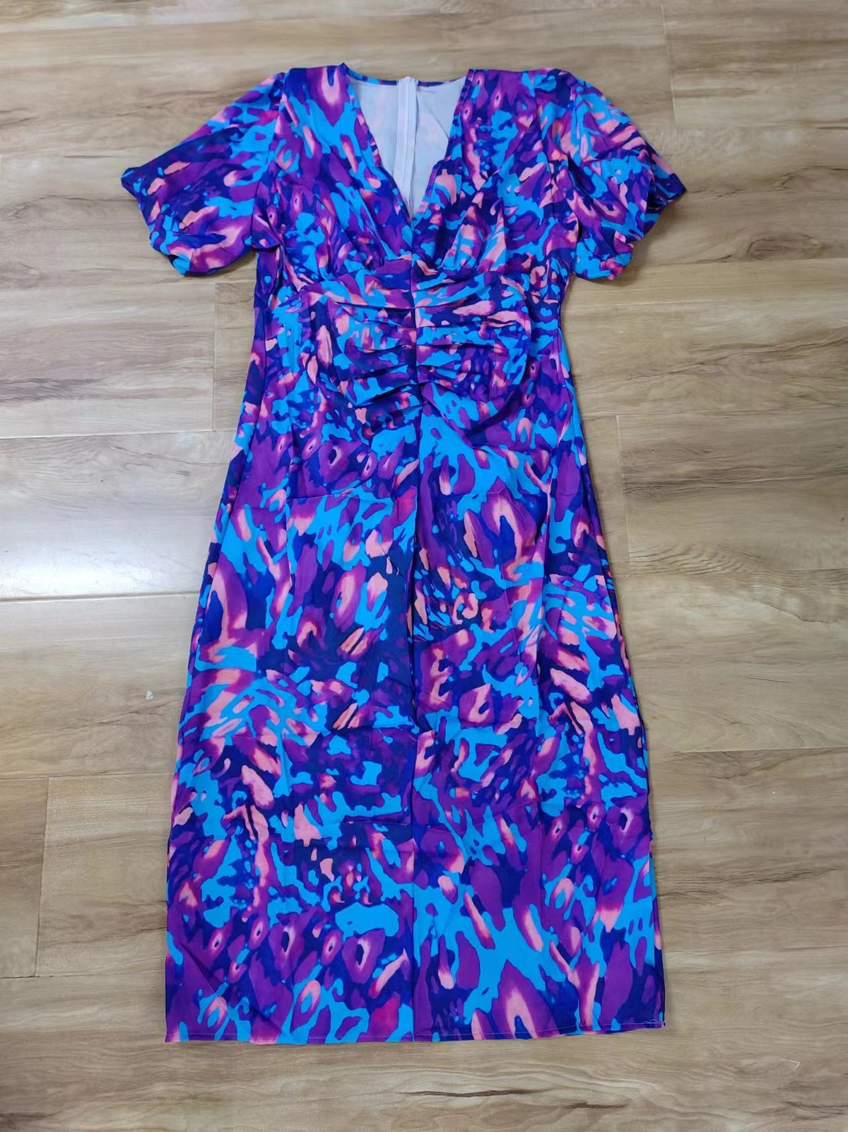 Women's Puff-Sleeve Floral V-Neck Long Dress (photo 9)