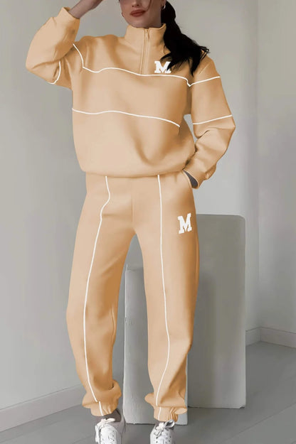 Women's Pullover Sweatshirt and Baggy Sweatpants Set (photo 15)