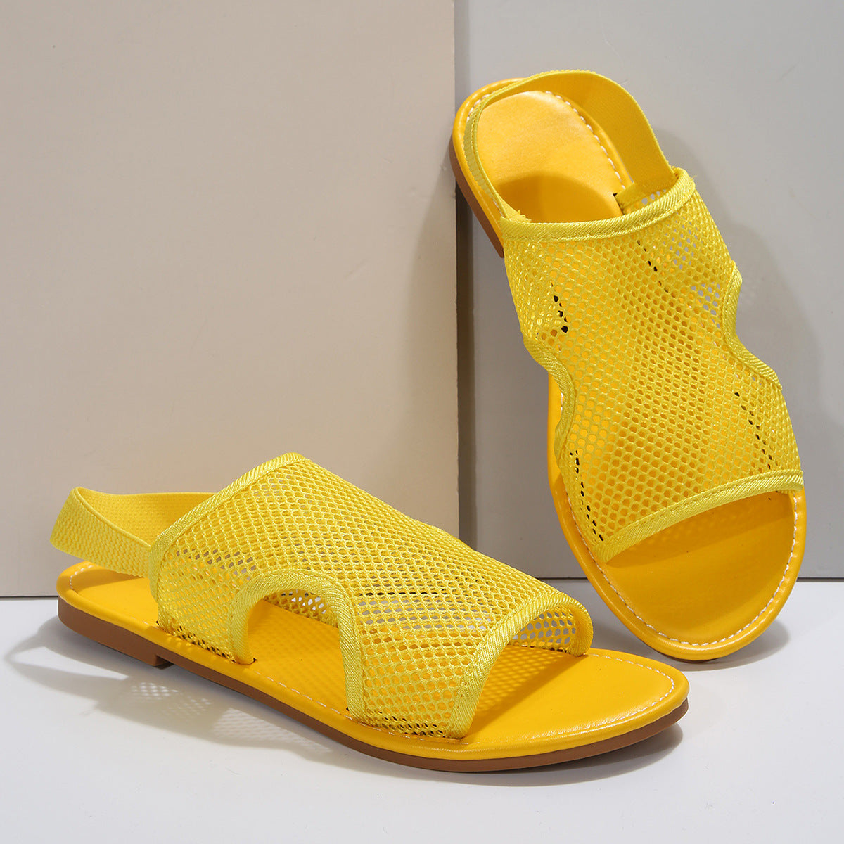 Breathable Mesh Flat Sandals (photo 8)