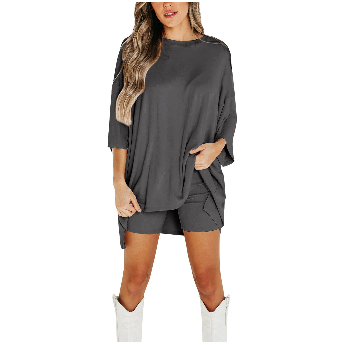 Women's Batwing T-Shirt and Shorts Set (photo 14)