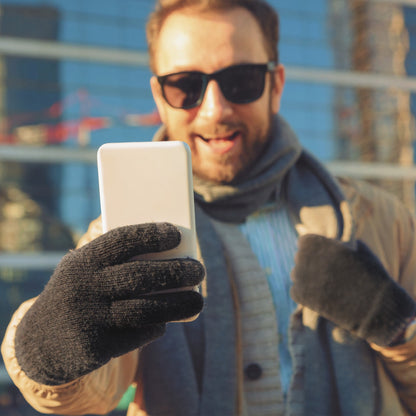 Unisex Touchscreen Knit Gloves (photo 8)