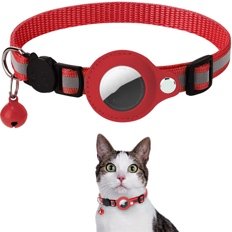 Reflective Pet Collar with AirTag Holder (photo 13)