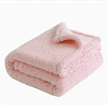 Thick Sherpa Flannel Pet Blanket (photo 10)
