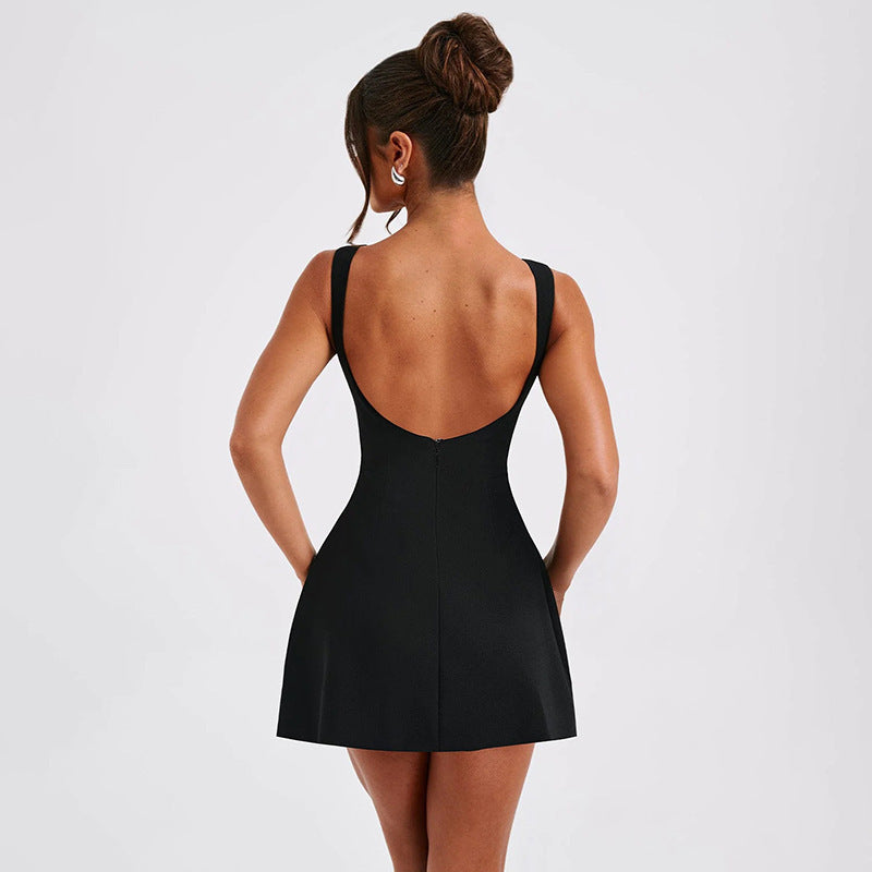 Women's Backless Sleeveless Bodycon Mini Dress (photo 6)