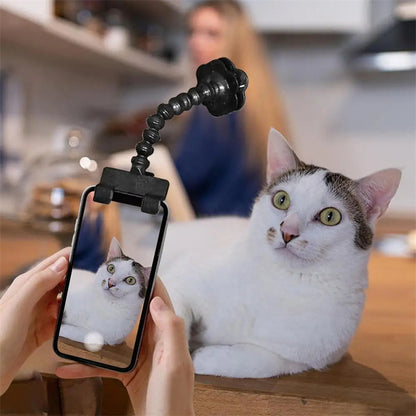 Pet Selfie Phone Clip with Treat Holder (photo 4)