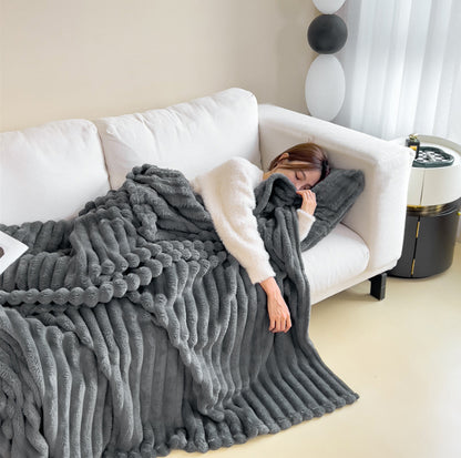 Double-Sided Bubble Velvet Faux Fur Blanket (photo 12)