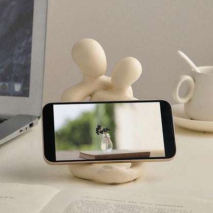 Embracing Couple Resin Statue (photo 4)