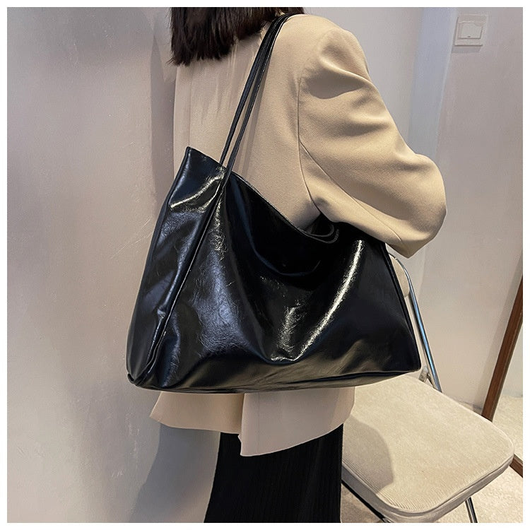 Women's Vintage PU Leather Tote Shoulder Bag (photo 29)