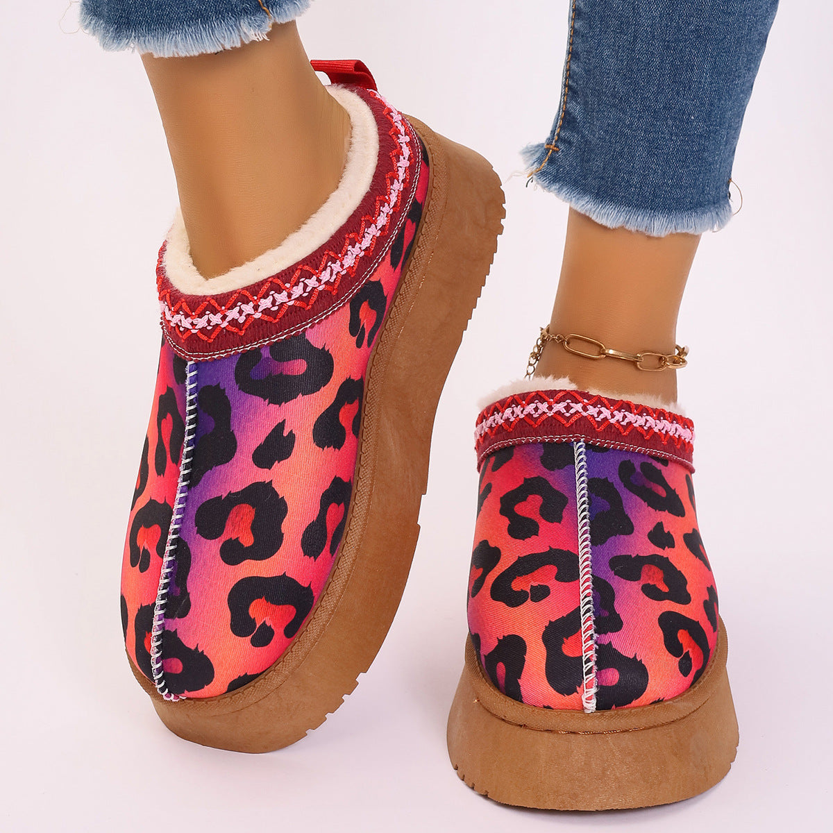 Women's Christmas Print Plush-Lined Slip-On Ankle Boots (photo 6)