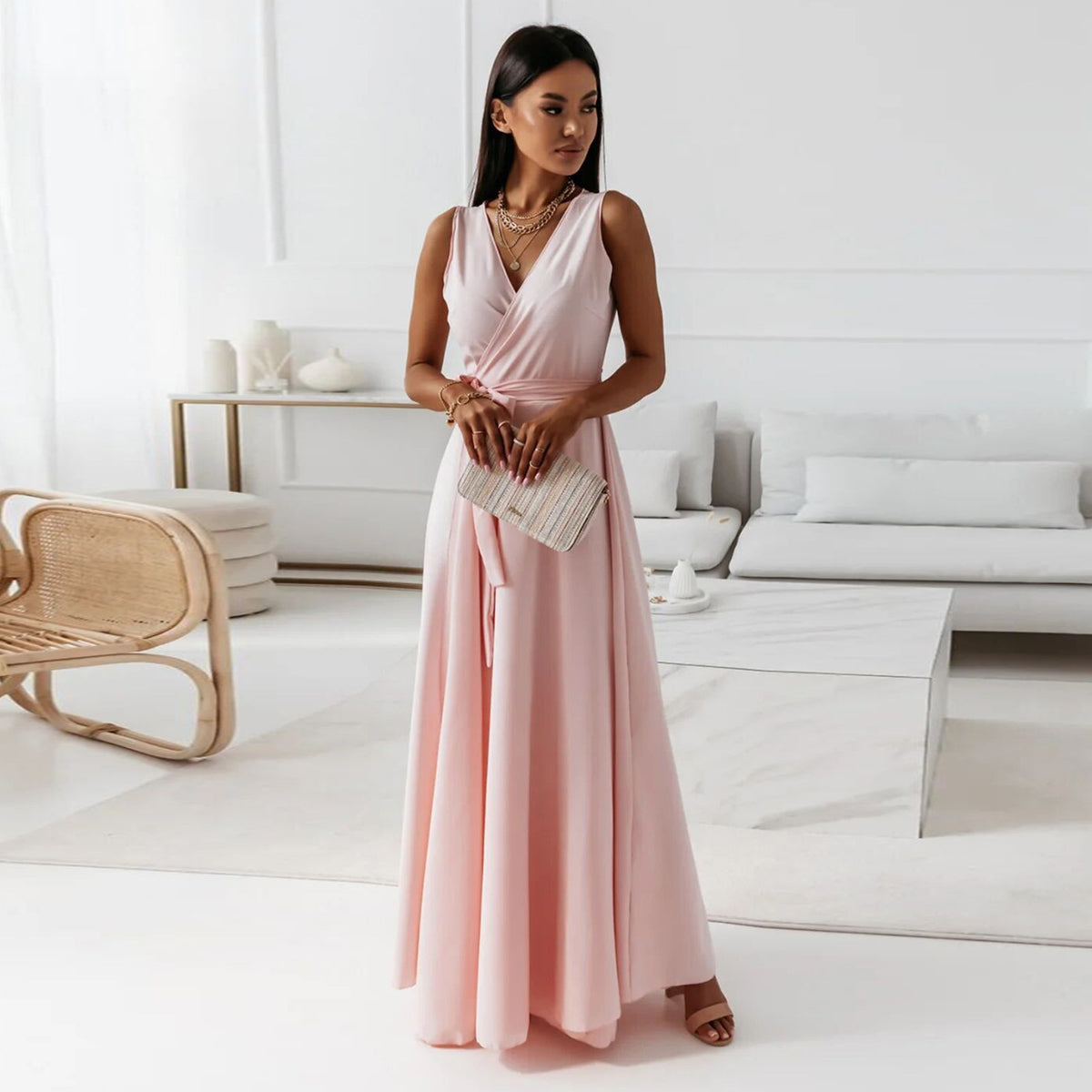 Women's V-Neck Sleeveless Maxi Dress with Belt (photo 2)