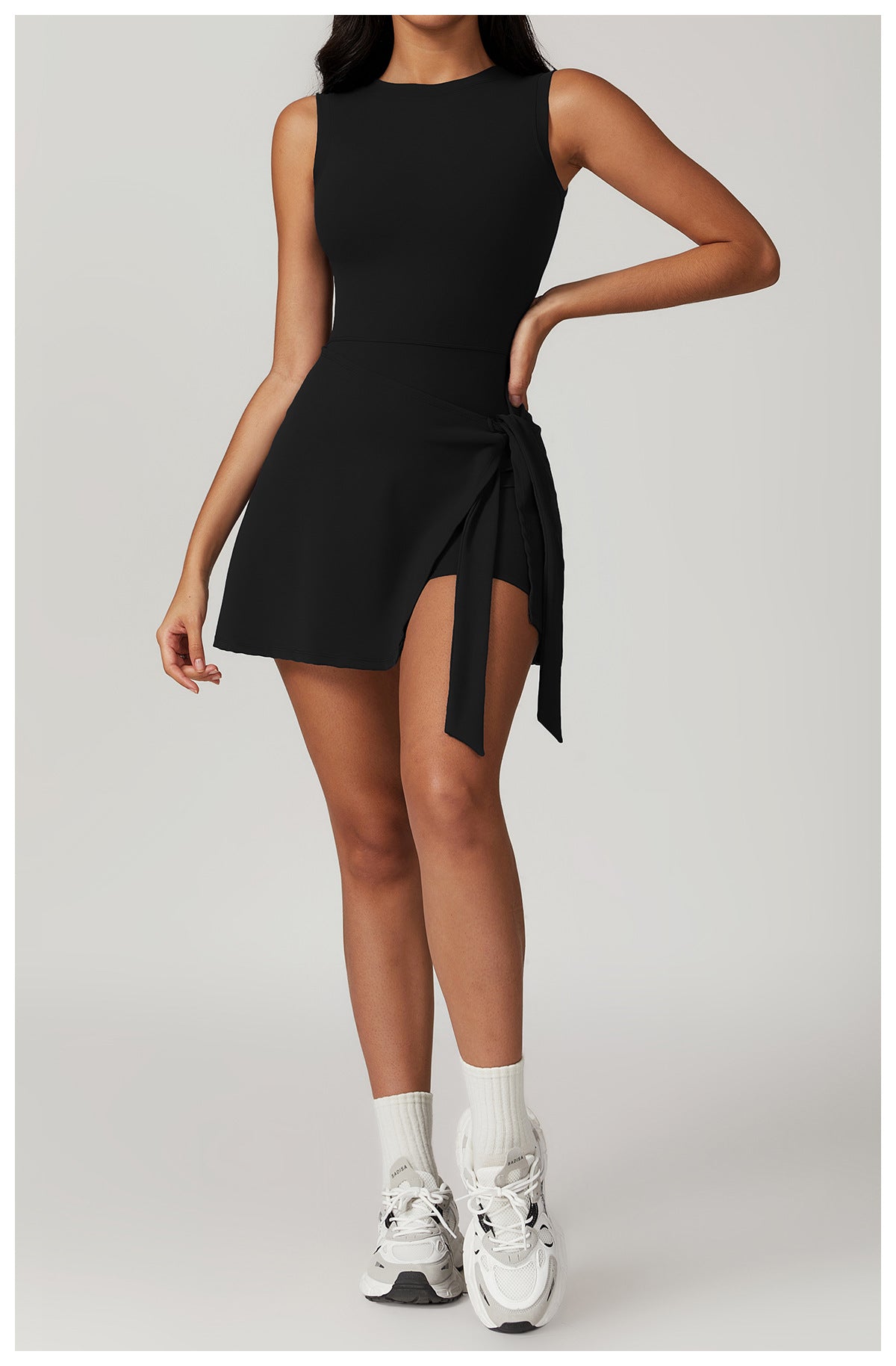 Women's Backless Sleeveless Yoga Romper (photo 9)