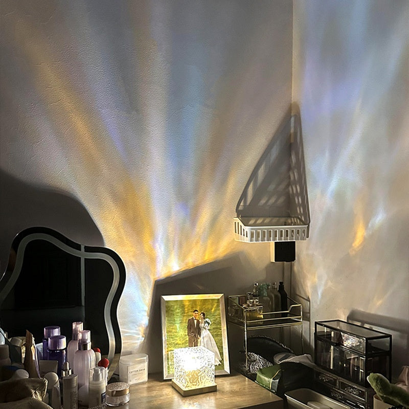 16-Color Water Ripple Projection Lamp with Remote (photo 4)