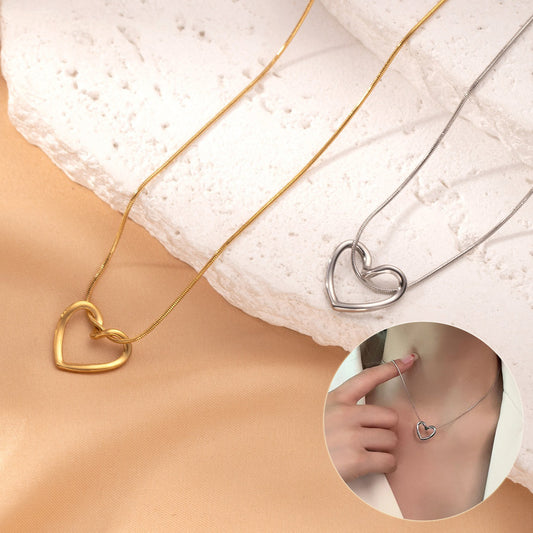 Twisted Hollow Heart Pendant Necklace
