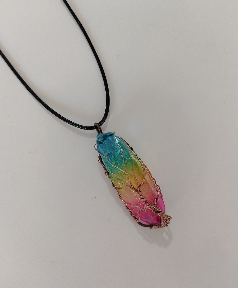 Stone Crystal Point Pendant Necklace (photo 6)