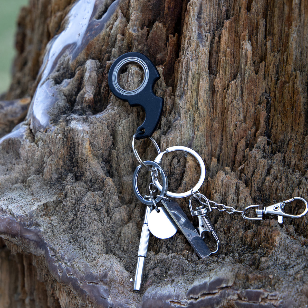 Fidget Spinner Keychain with Bottle Opener (photo 12)