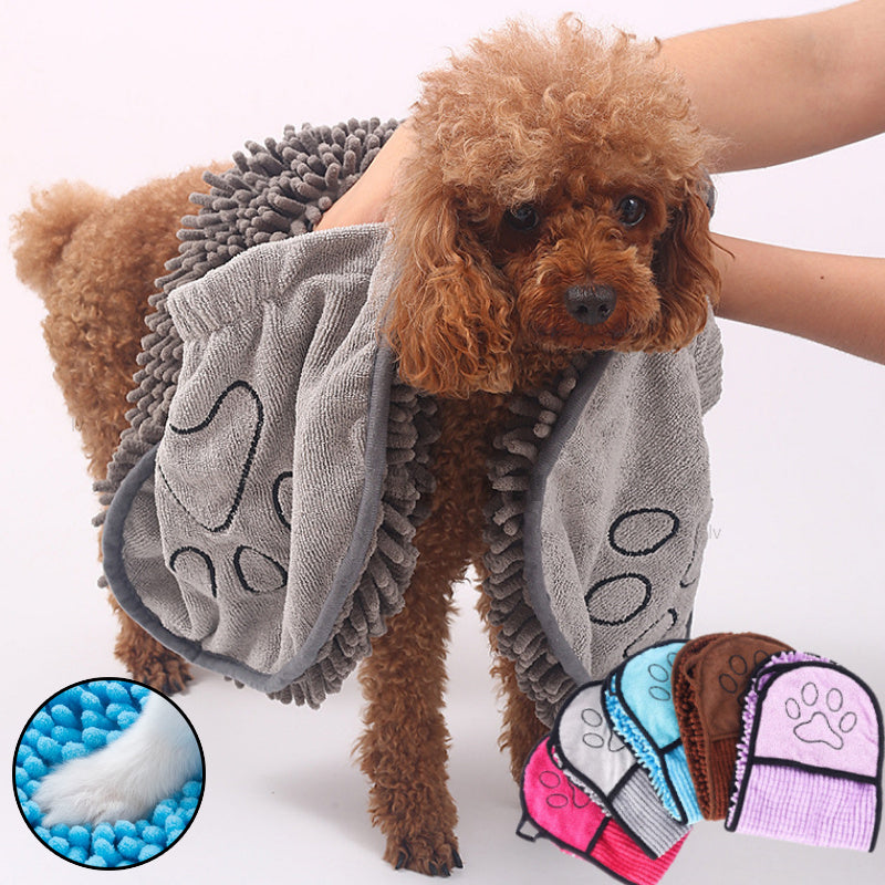 Chenille Pet Drying Towel with Hand Pockets (photo 2)