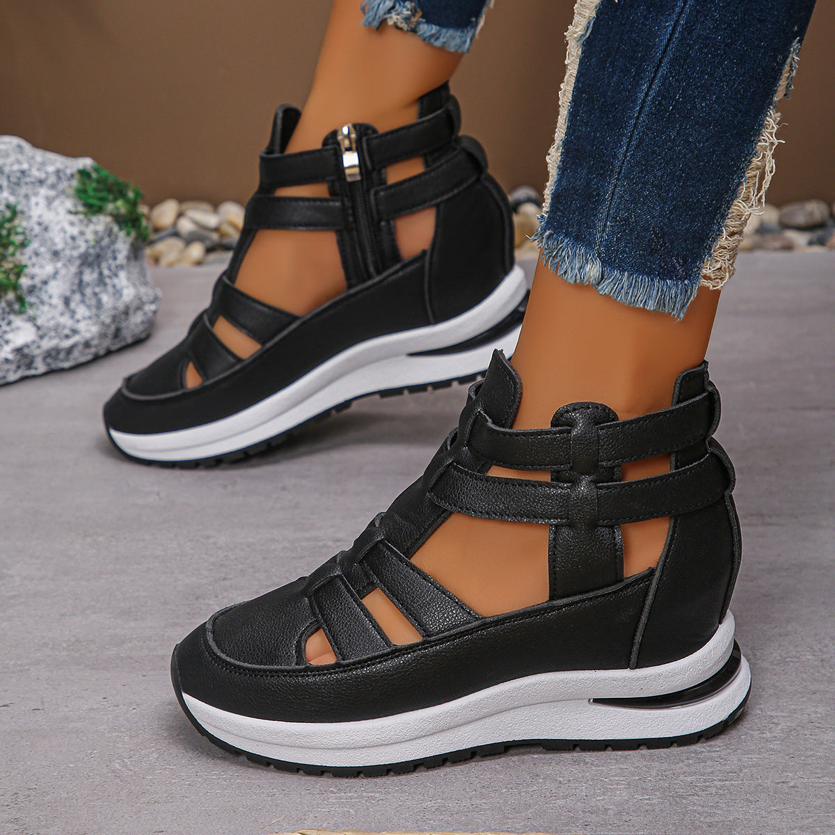 Women's Closed-Toe Cut-Out Platform Sandals (photo 2)
