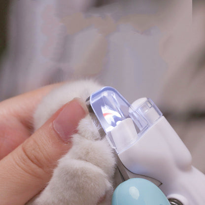 Pet Nail Clippers with LED Light (photo 3)