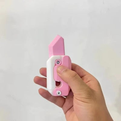 3D-Printed Carrot-Shaped Fidget Toy with Retractable Plastic Blade (photo 5)