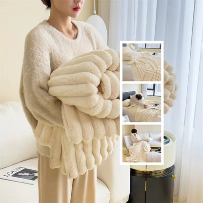 Double-Sided Bubble Velvet Faux Fur Blanket (photo 2)