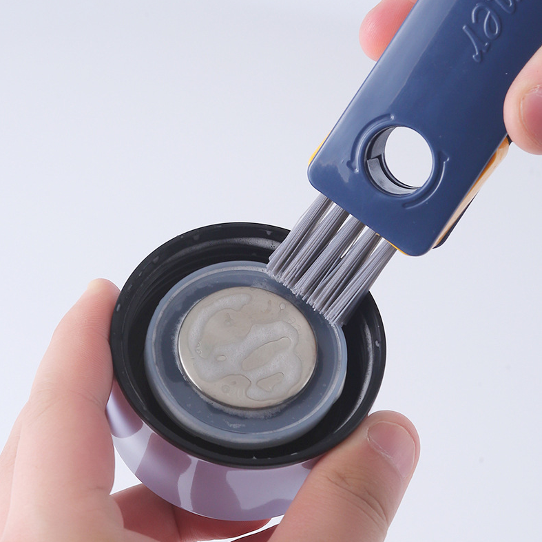 4-in-1 Bottle and Cup Cleaning Brush Set (photo 4)