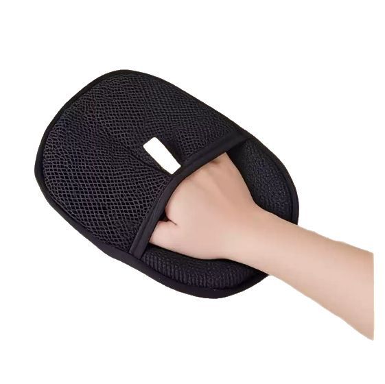 Pet Deshedding Grooming Glove (photo 9)