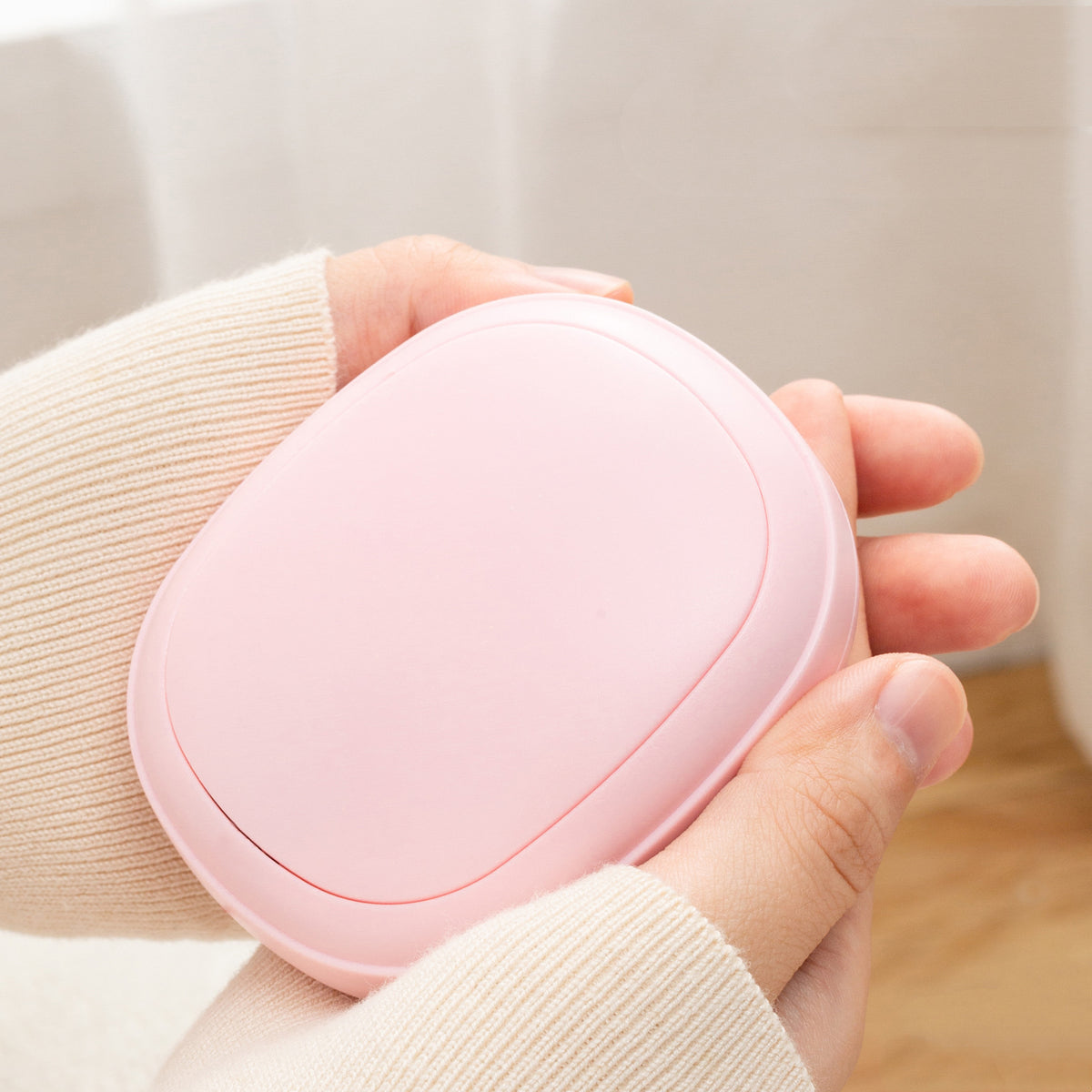 Rechargeable Pocket Hand Warmer, 3 Heat Levels (photo 2)