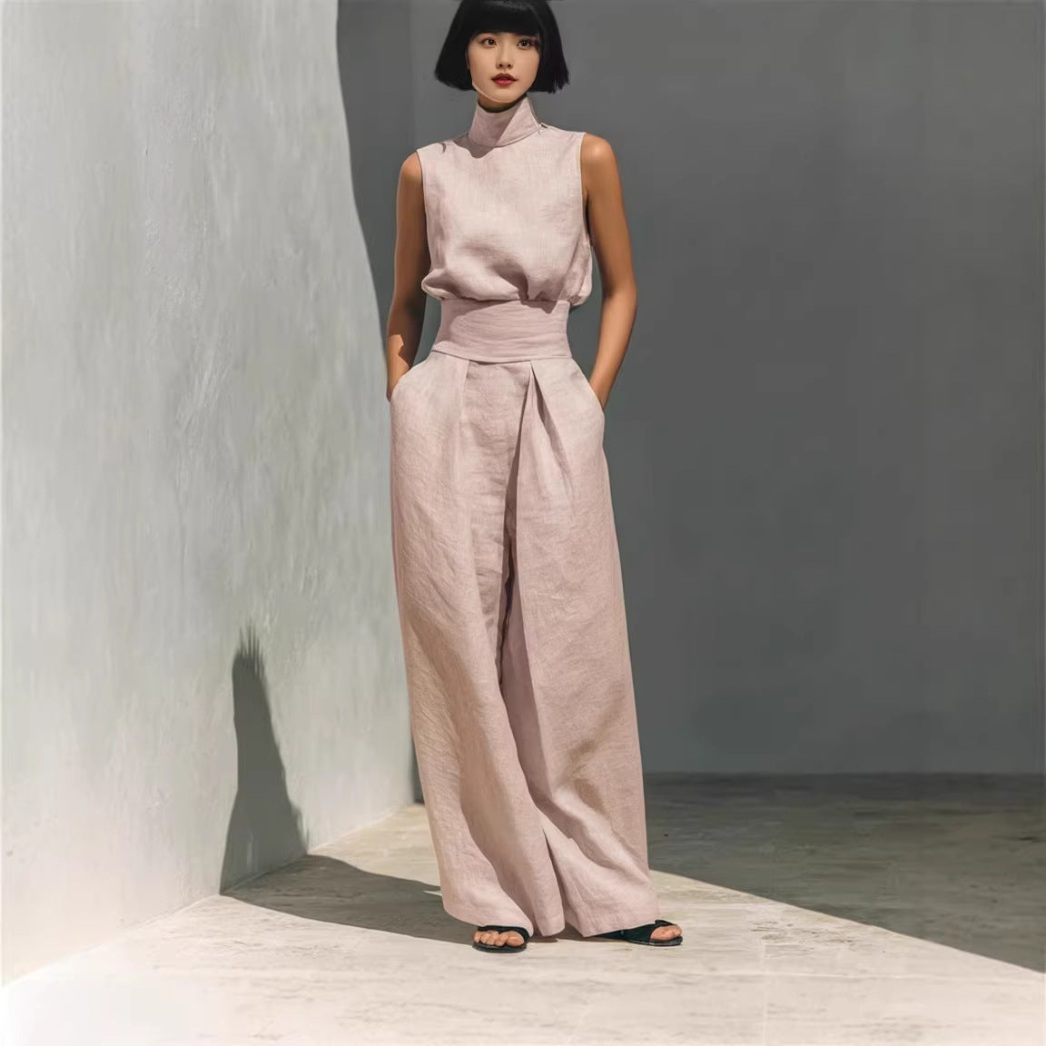 Women's Sleeveless Stand-Collar Top and Wide Pants Set (photo 4)