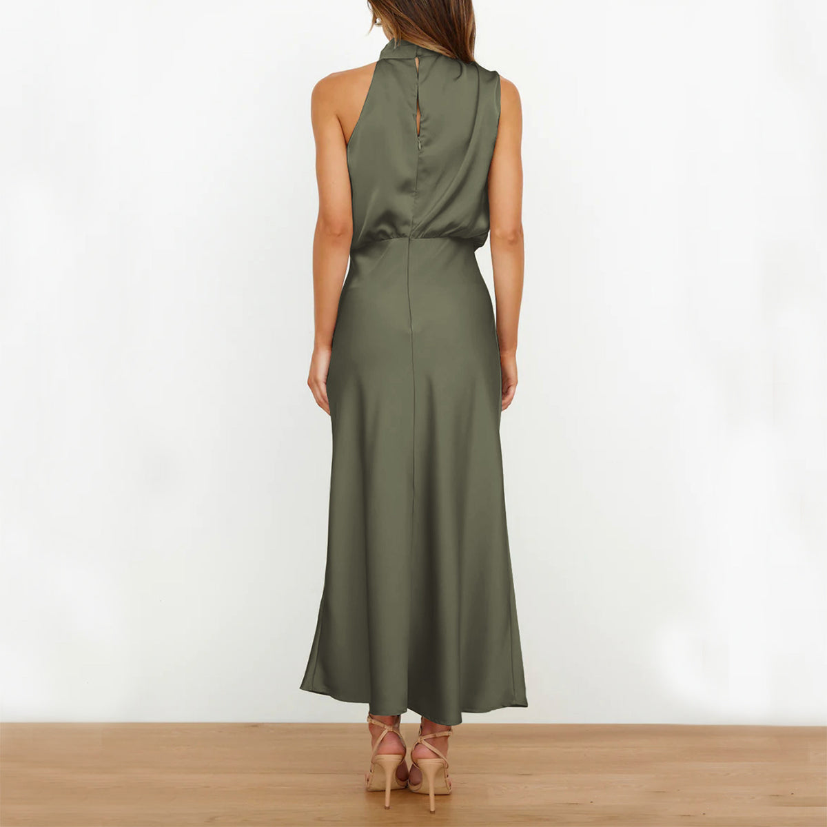 Women's Sleeveless Fitted Evening Dress (photo 6)