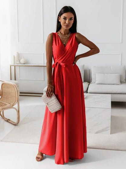 Women's V-Neck Sleeveless Maxi Dress with Belt (photo 8)