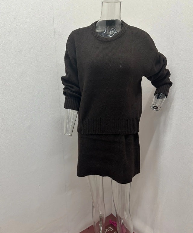 Women's Knit Sweater and Mini Skirt Set (photo 9)